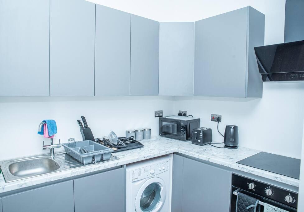 Aylesbury Apartment 1 With Free Parking Exteriér fotografie