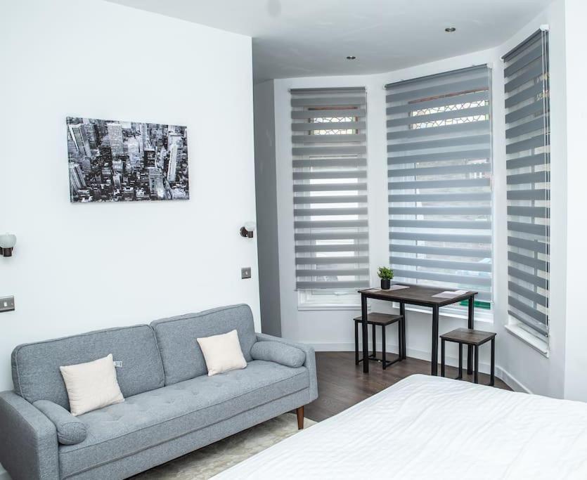 Aylesbury Apartment 1 With Free Parking Exteriér fotografie