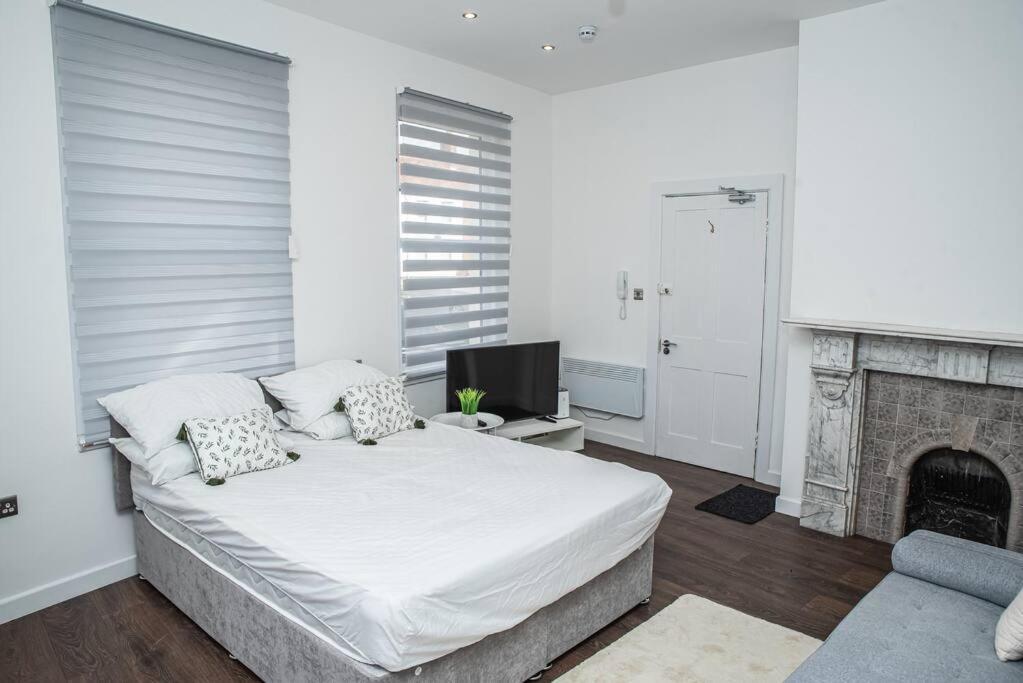 Aylesbury Apartment 1 With Free Parking Exteriér fotografie